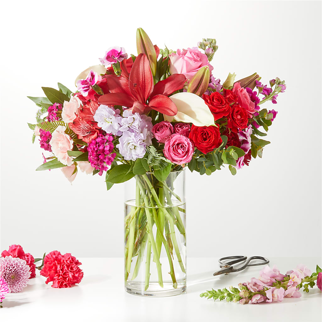 Swooning Over You - A Luxury Florist Original – Sb Floral Too, Davenport IA