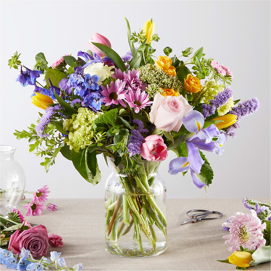 Pastel Tradition - A Florist Original – Sb Floral Too, Davenport IA