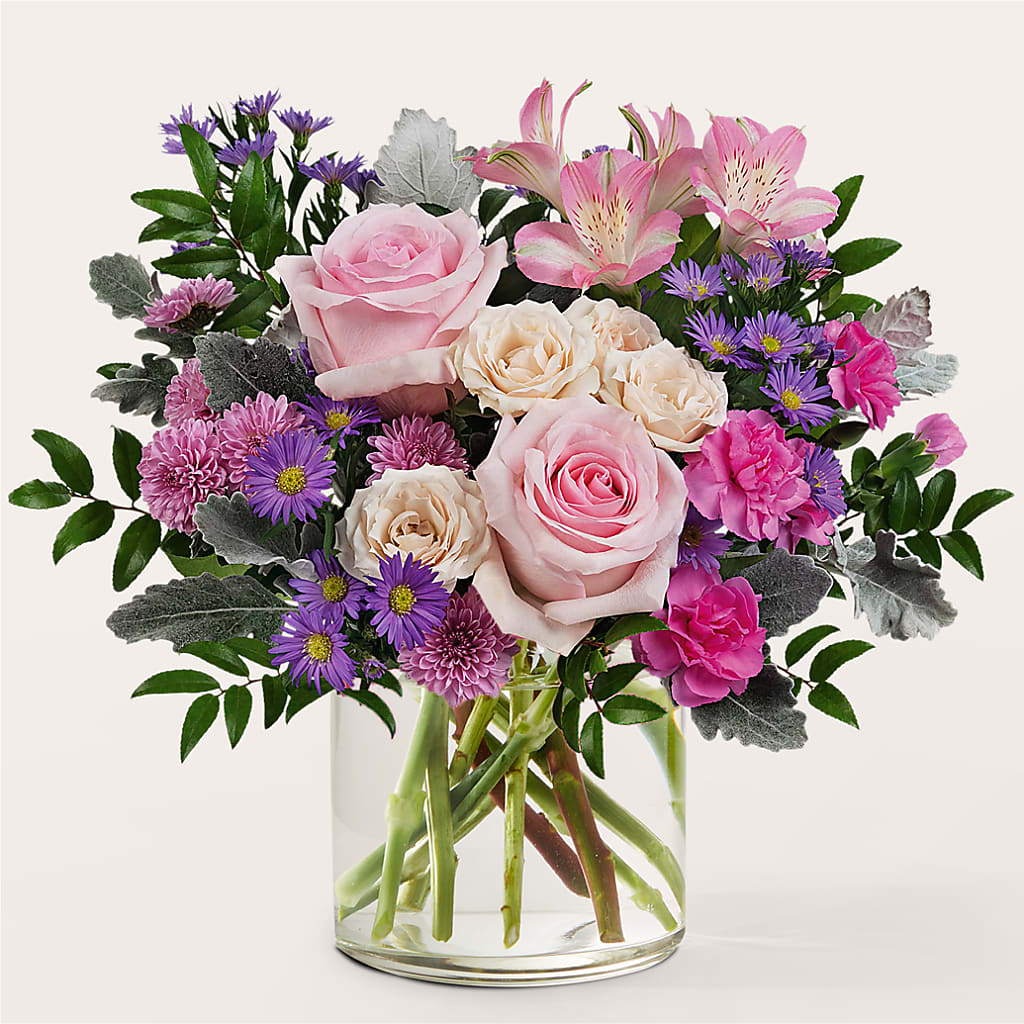 Light as a Feather Bouquet – Sb Floral Too, Davenport IA