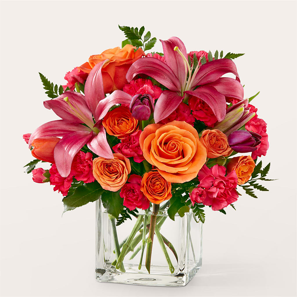 Lucky Lily Bouquet – Sb Floral Too, Davenport IA