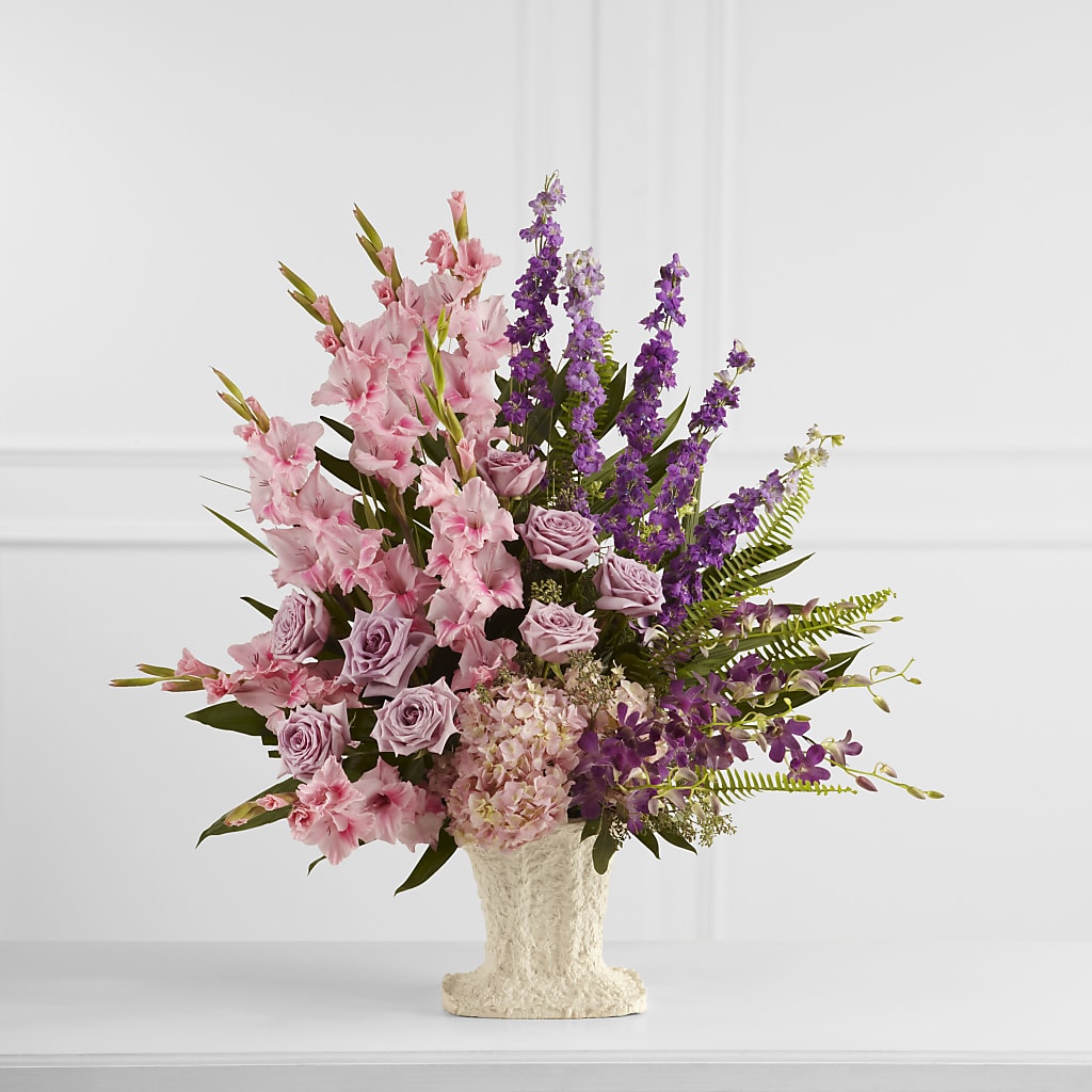 Flowing Garden Arrangement – Sb Floral Too, Davenport IA