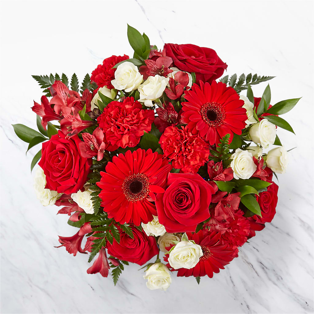 Hearts Embrace Bouquet – Sb Floral Too, Davenport IA