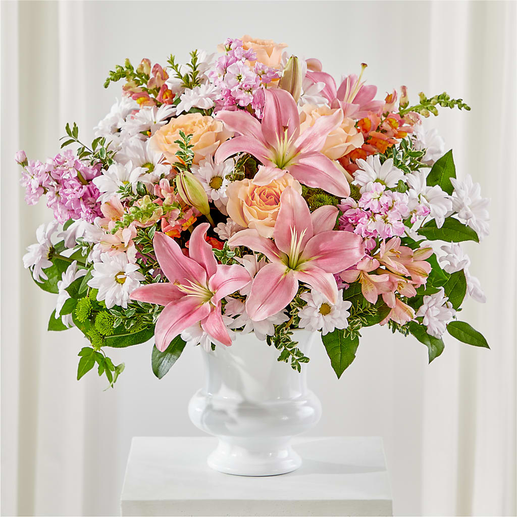 Heartfelt Gesture Urn Arrangement – Sb Floral Too, Davenport IA