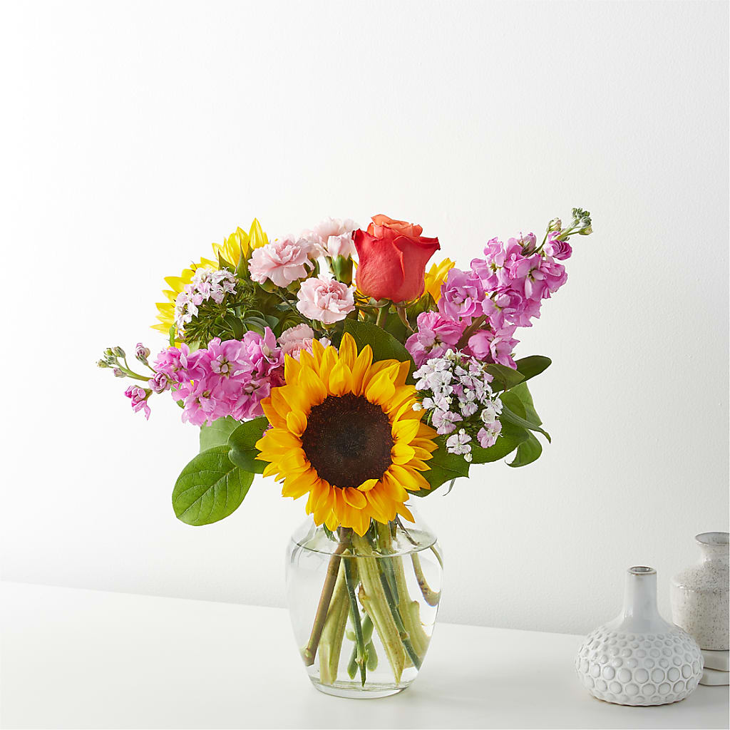 Yellow Brick Road Bouquet – Sb Floral Too, Davenport IA