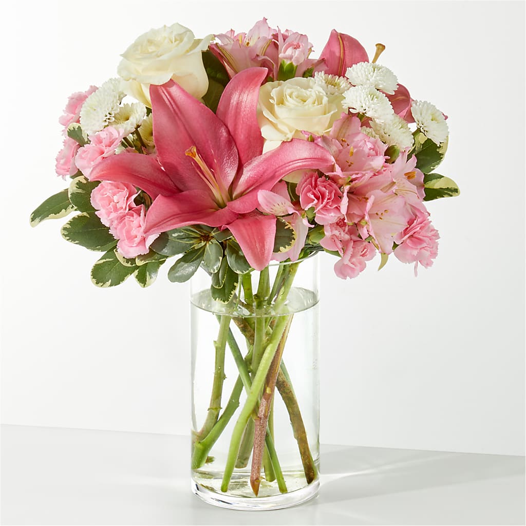 Piece of Cake Bouquet – Sb Floral Too, Davenport IA