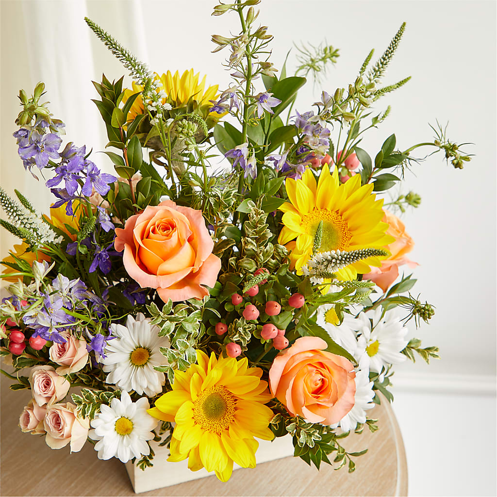 The Good Life Bouquet –  Sb Floral Too, Davenport IA