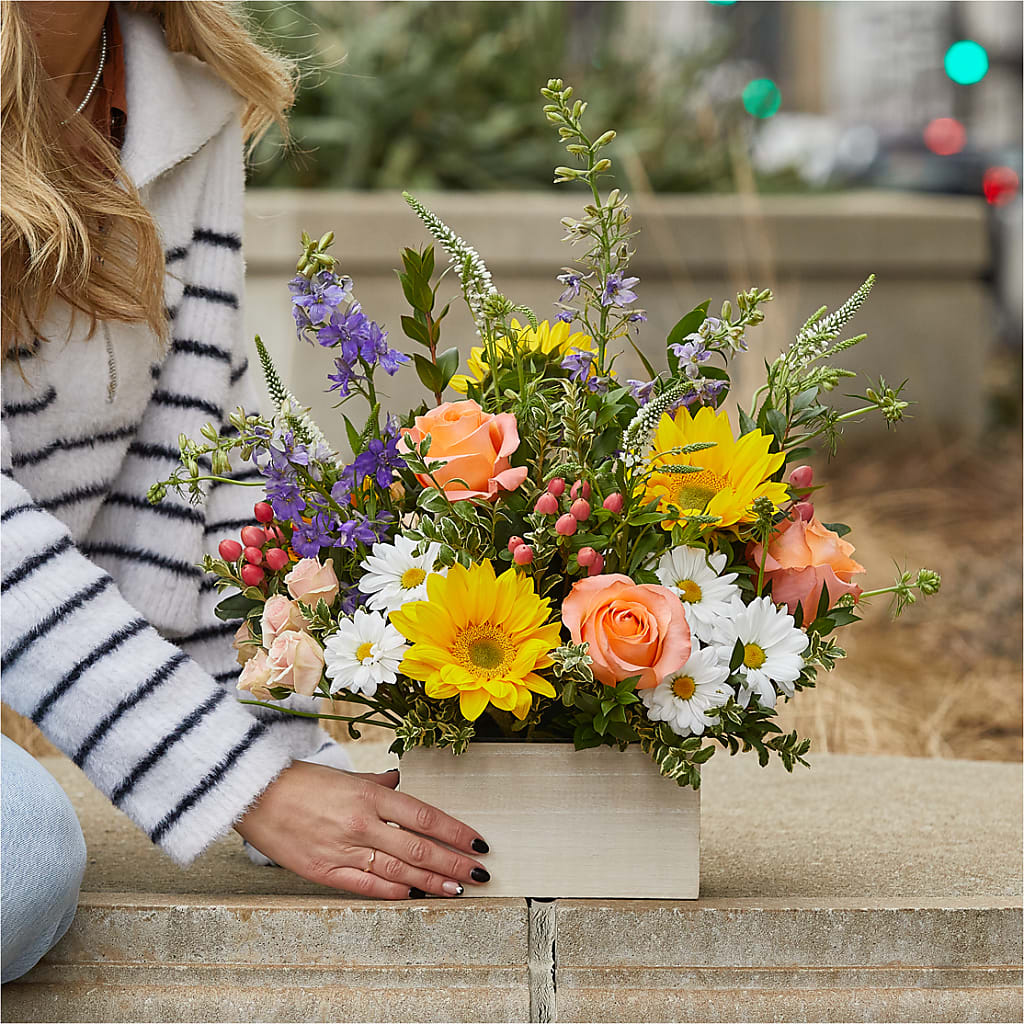 The Good Life Bouquet –  Sb Floral Too, Davenport IA