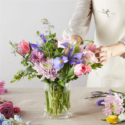 Pastel Tradition - A Florist Original –  Sb Floral Too, Davenport IA