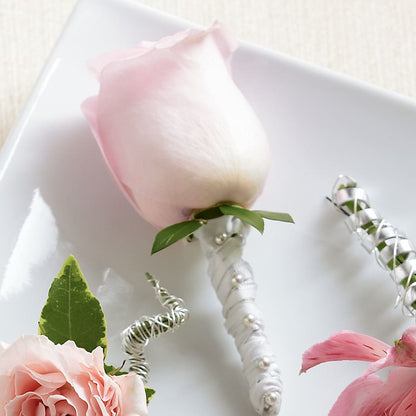 Pink Rose Boutonniere –  Sb Floral Too, Davenport IA